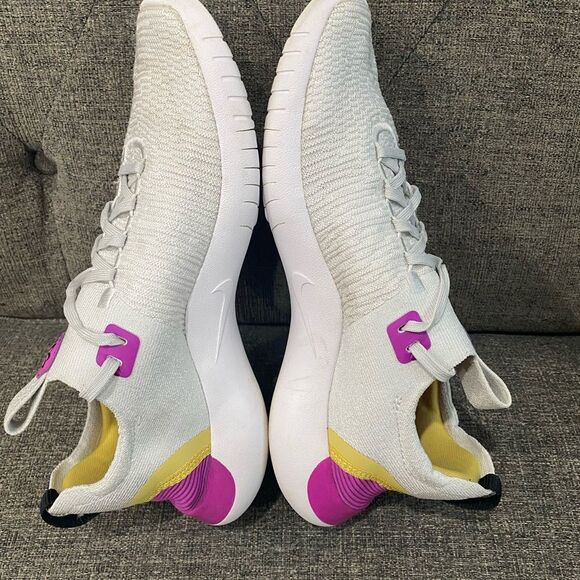 Nike Free Running Flyknit Sneakers Women Size 11 - Picture 6 of 9